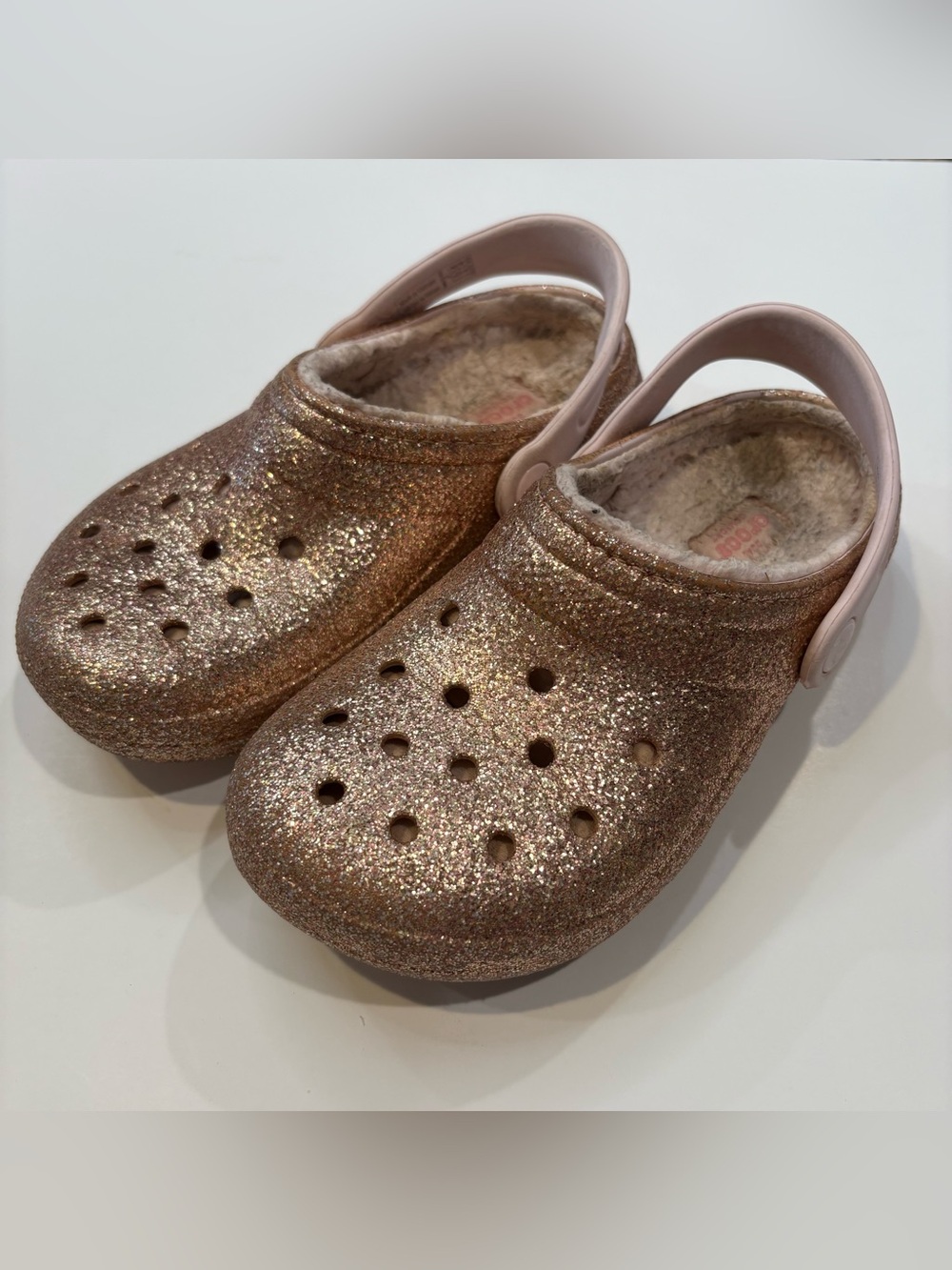 Crocs J2 Clogs Slip On Lined Sandals Rose Gold Glitter Girls Shoes Kids Size 2 - Picture 1 of 10